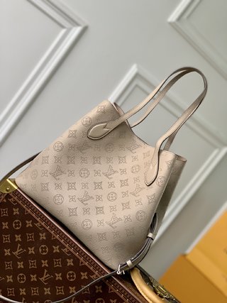 Replica LOUIS VUITTON Neverfull MM Turtledove Monogram Empreinte