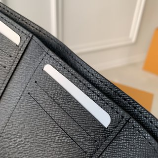 Replica Authentic Louis Vuitton Wallet