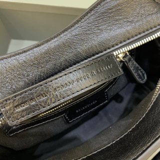 Replica Balenciaga black Neo Cagole mini leather tote bag