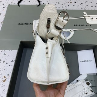 Replica Balenciaga | Women Xs Neo Cagole Leather Shoulder Bag Optic White Unique