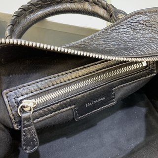 Replica Balenciaga Neo Cagole XS Handbag In Black, For Women, Women's Bags 10.2in/26cm