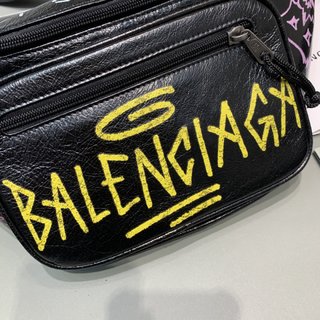 Replica Balenciaga Fall/Winter 2018 Graffiti Fanny Pack | Hypebeast