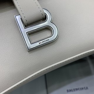 Replica Balenciaga Bags | Authentic Balenciaga Downtown Small Shoulder Bag With Silver Chain White Leather | Color: Silver/White | Size: See Description |