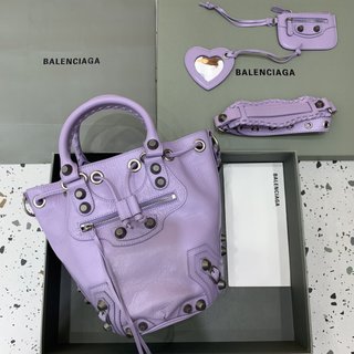 Replica Shop BALENCIAGA 2023 SS Heart Crossbody Logo Shoulder Bags by MT'UP | BUYMA