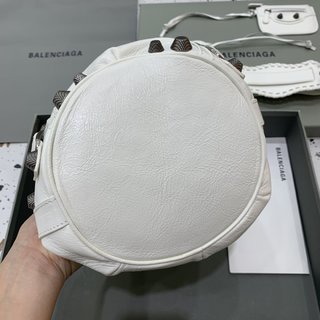 Replica Balenciaga | Women Xs Le Cagole Leather Bucket Bag Optic White Unique