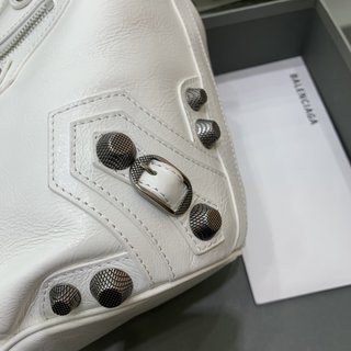 Replica Balenciaga | Women Xs Le Cagole Leather Bucket Bag Optic White Unique