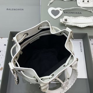 Replica Balenciaga | Women Xs Le Cagole Leather Bucket Bag Optic White Unique