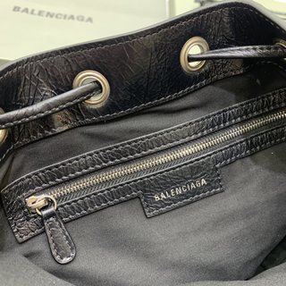 Replica Balenciaga: Black S 'Le Cagole' Bucket Bag | SSENSE