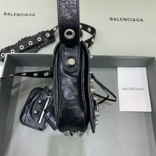 Replica Balenciaga - Le Cagole Xs Crinkled-leather Cross-body Bag - Mens - Black