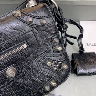 Replica Balenciaga - Le Cagole Xs Crinkled-leather Cross-body Bag - Mens - Black