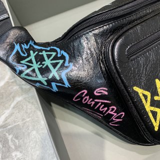 Replica Balenciaga Fall/Winter 2018 Graffiti Fanny Pack