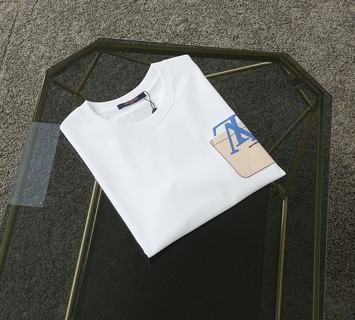 Replica Pocketed T-shirt