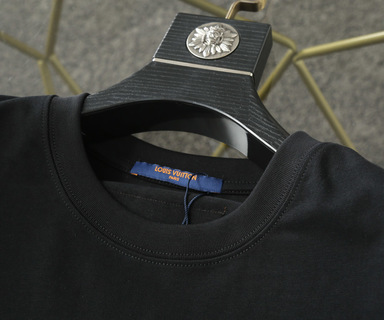 Replica Pocketed T-shirt