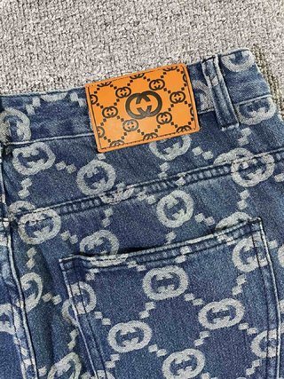 Replica Gucci Slim-Fit Tapered Logo-Jacquard Jeans